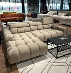 Ecksofa PLAZA MINI mit Relaxfunktion und elektrischer Sitztiefenverstellung – modern & komfortabel, Samt Solar 11 Beige