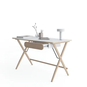 Schreibtisch Lenart MATCH MW-01 modernes Möbelstück mit einer Schublade Holzbeine Weiß/helles Eichenholz