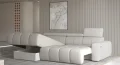 Ecksofa ENZO S mit elektrischem Sitzauszug, Schlaffunktion und Bettkasten, modernes Sofa mit verstellbaren Kopfstützen – Stoff Sorella 01, Hellgrau