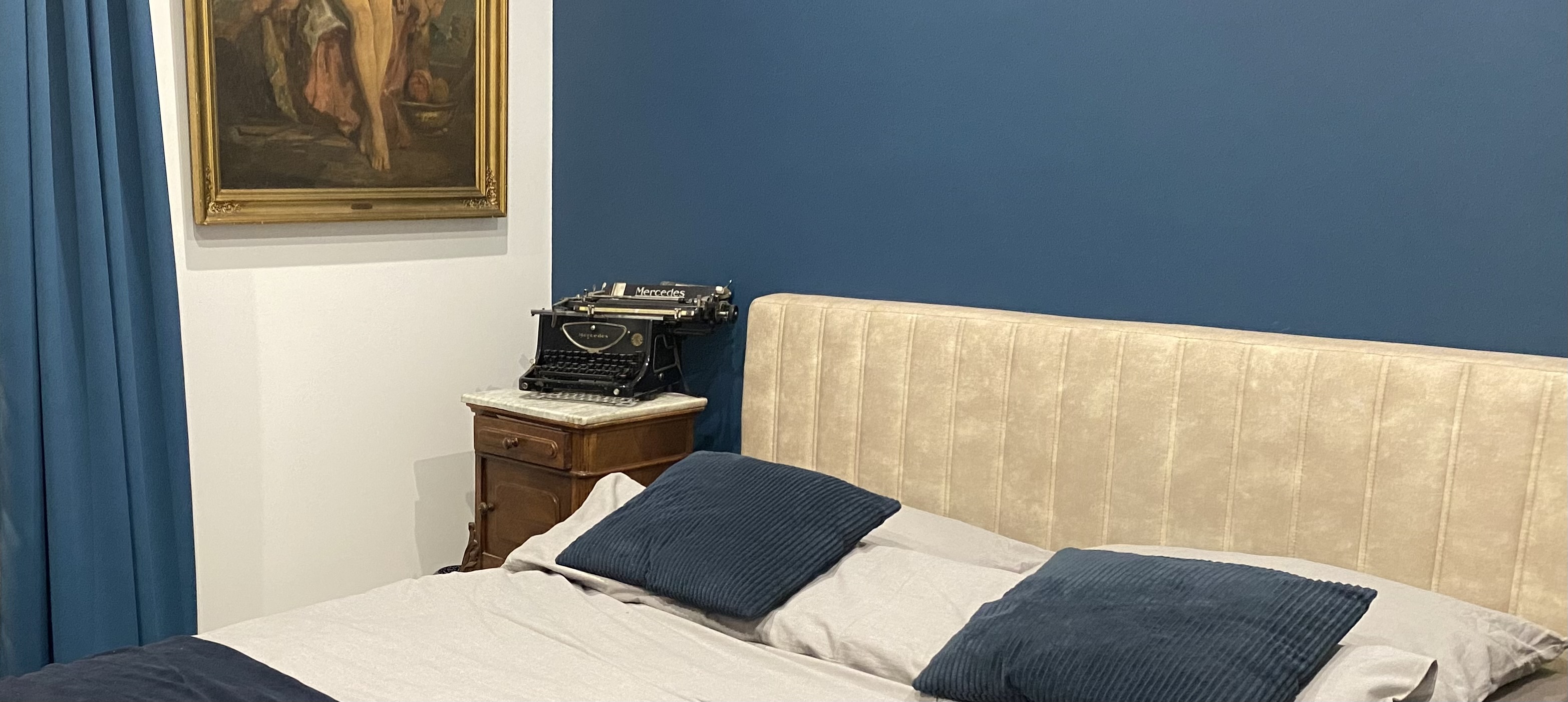 Bett Palladium 02 Beige